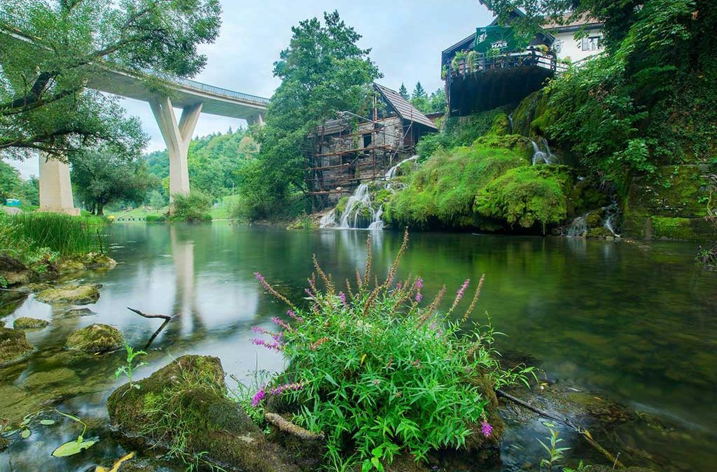 Rastoke vs. Plitvice: Vodič za najbolje iskustvo vašeg izleta
